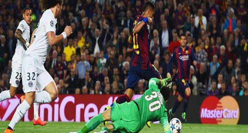 نيمار يأخذ دوره في "إذلال" باريس ويؤهل برشلونة لمربع الأبطال